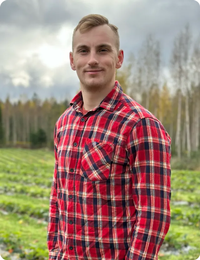 Potrettikuva Teemusta pellolla